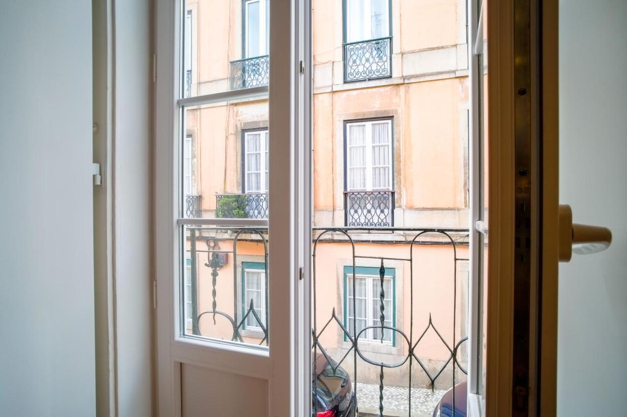 Bright And Sunny Apartment Lisboa Exterior foto